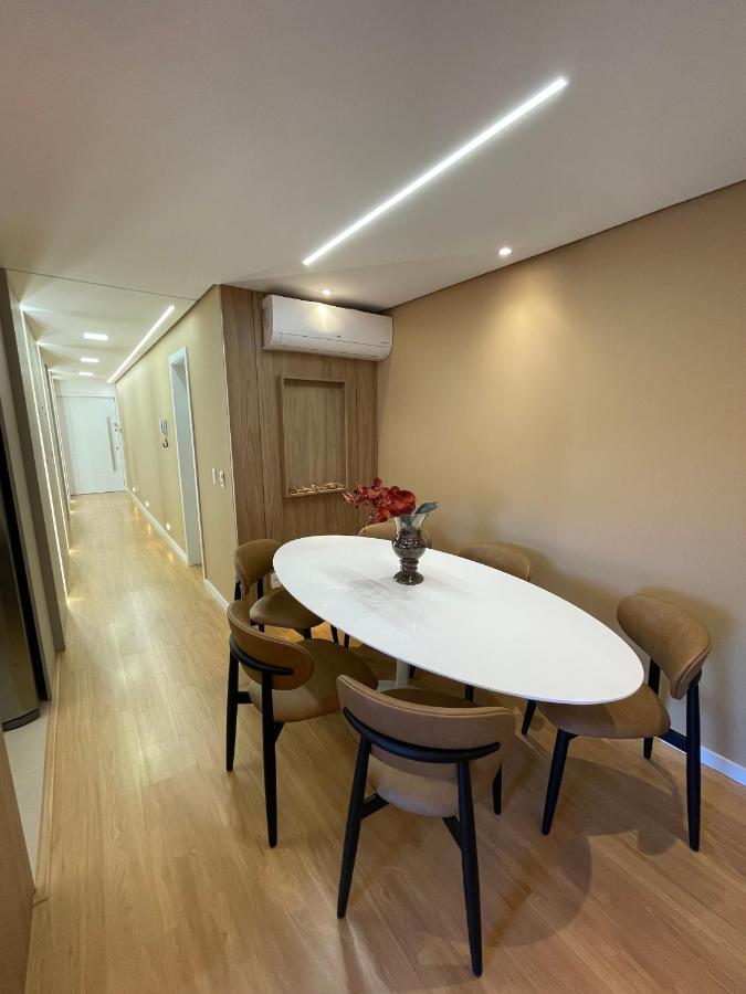 Apartamento Espetacular, 2 Suites, A 30M Da Rua Coberta Gramado Luaran gambar
