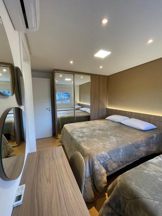 Apartamento Espetacular, 2 Suites, A 30M Da Rua Coberta Gramado Luaran gambar