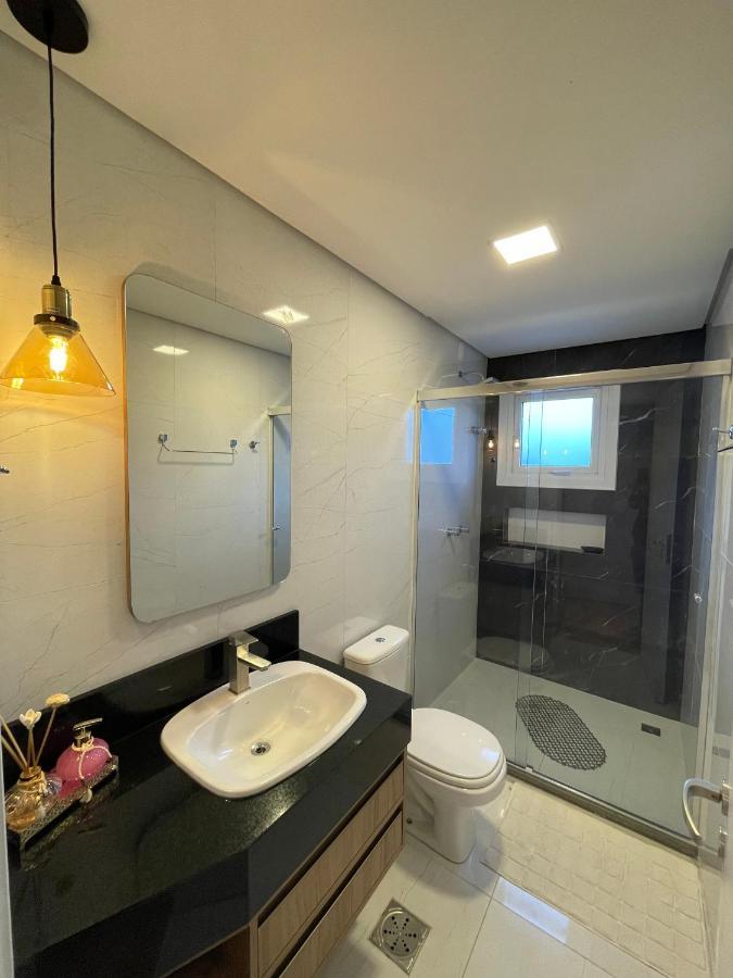 Apartamento Espetacular, 2 Suites, A 30M Da Rua Coberta Gramado Luaran gambar